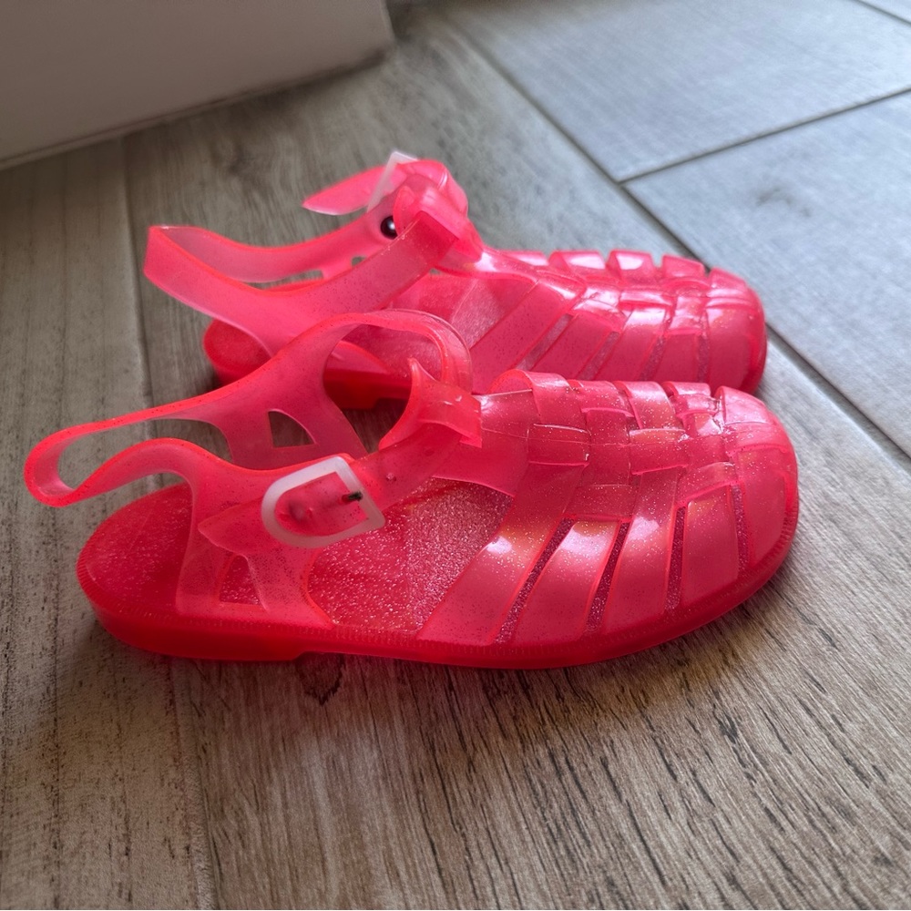 Jelly sandals